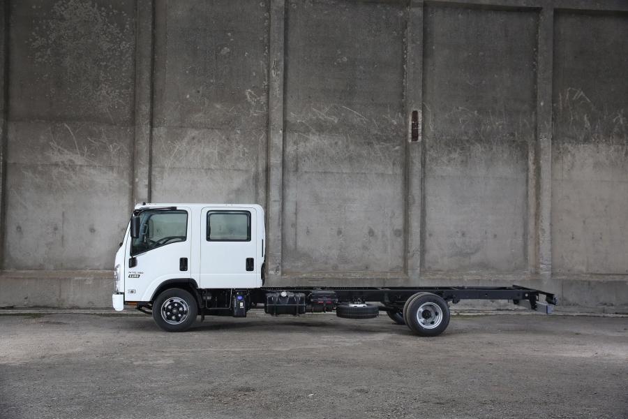  Isuzu Forward N75.190 4x2 Crew Cab 2016 года  (UK) (фото 2 из 5)